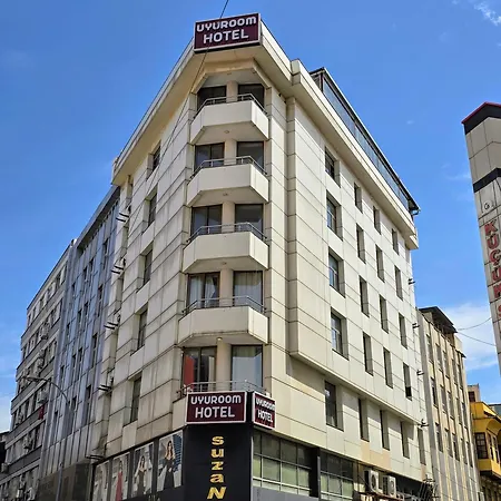 Hotel Uyu 3*