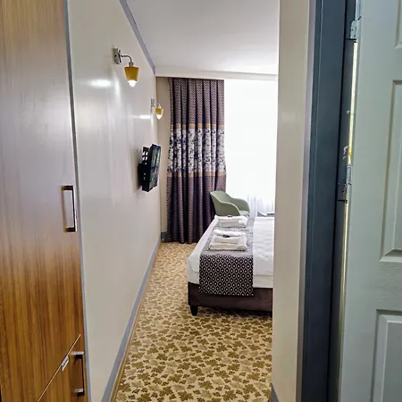 Uyu Adana
