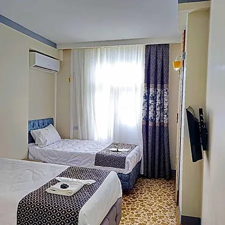 Uyu Adana