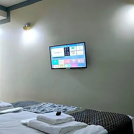호텔 Uyu